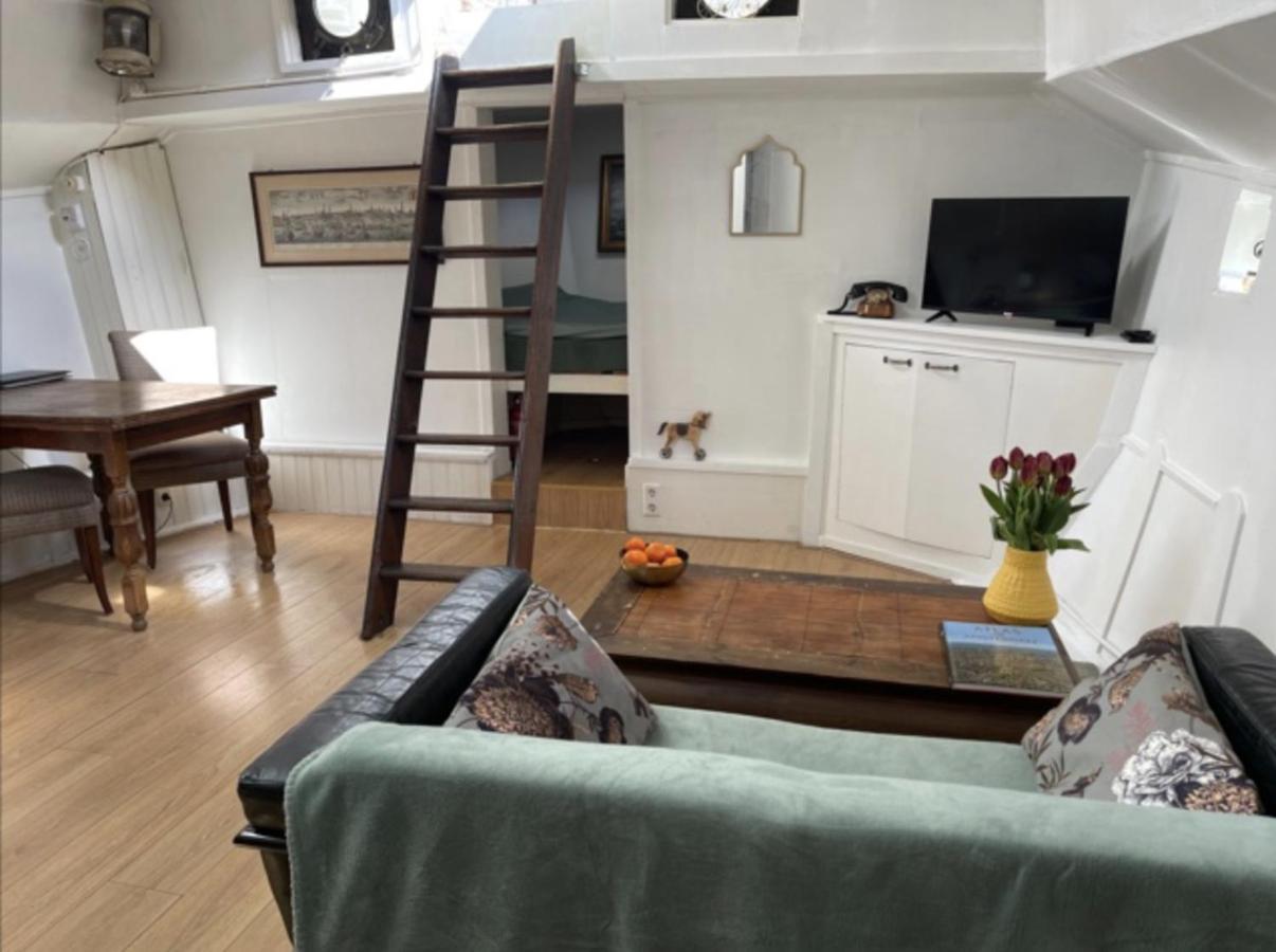 Romantic Houseboat Amsterdam Extérieur photo